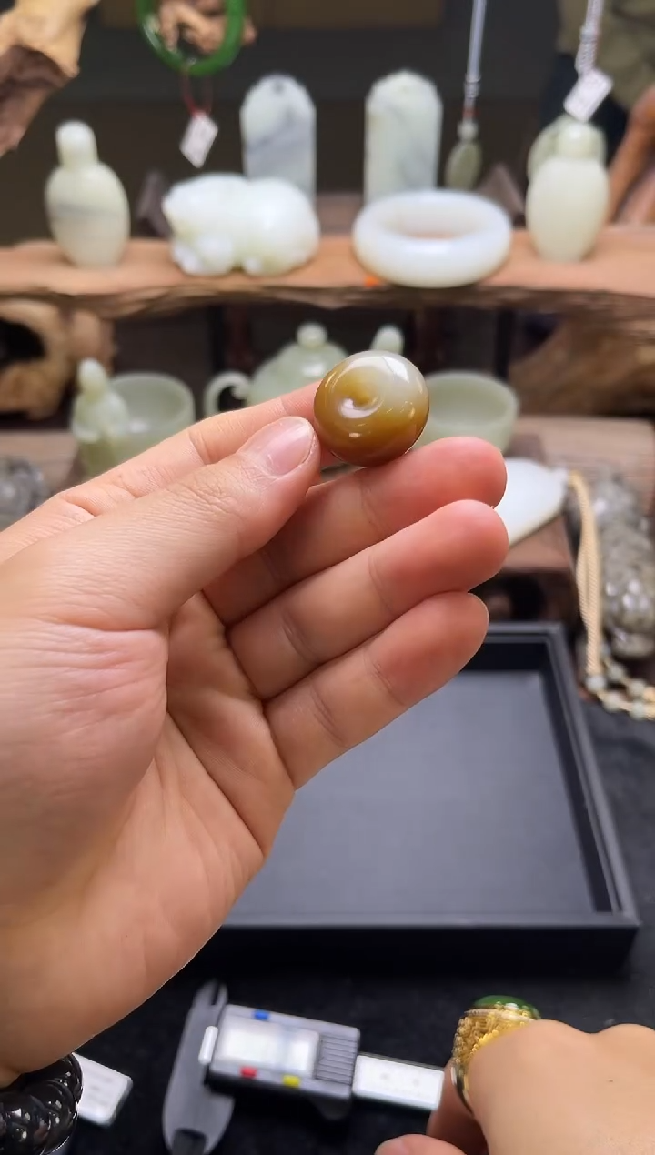 【闪购商品】和田玉吊坠未镶嵌且末金山糖白 平安扣