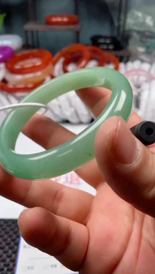 【闪购商品】石英质玉手镯未镶嵌172-62多样性发货看清圈口下单