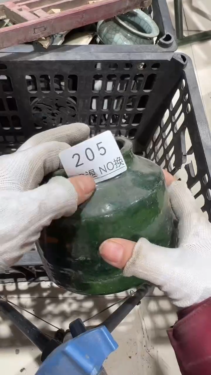 陶土男**事工艺品1204205