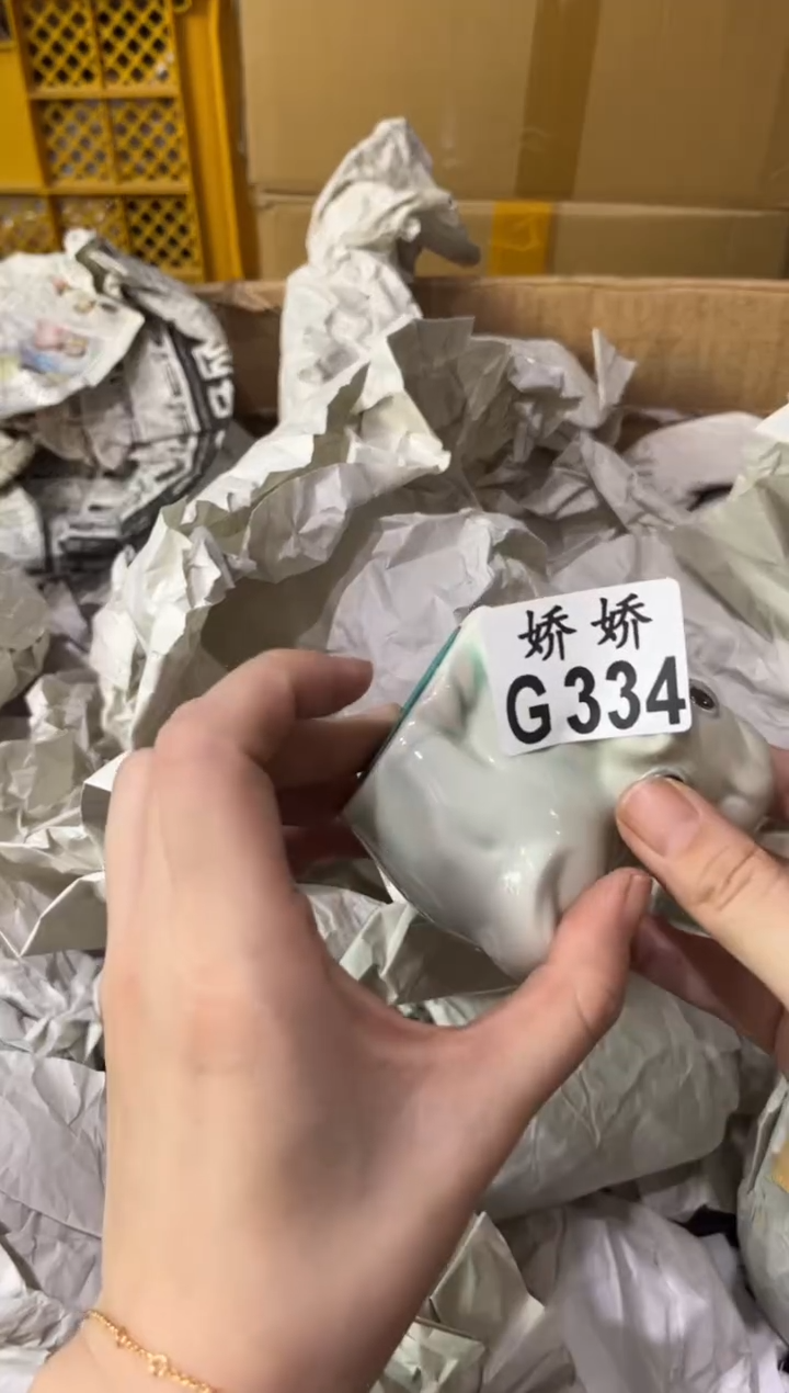瓷片?**?334月月月月月月月月月月月月月月
