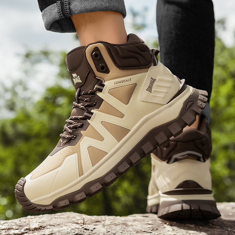 龙狮戴尔秋冬新款保暖徒步鞋高帮百搭防水防滑轻便减震登山鞋男