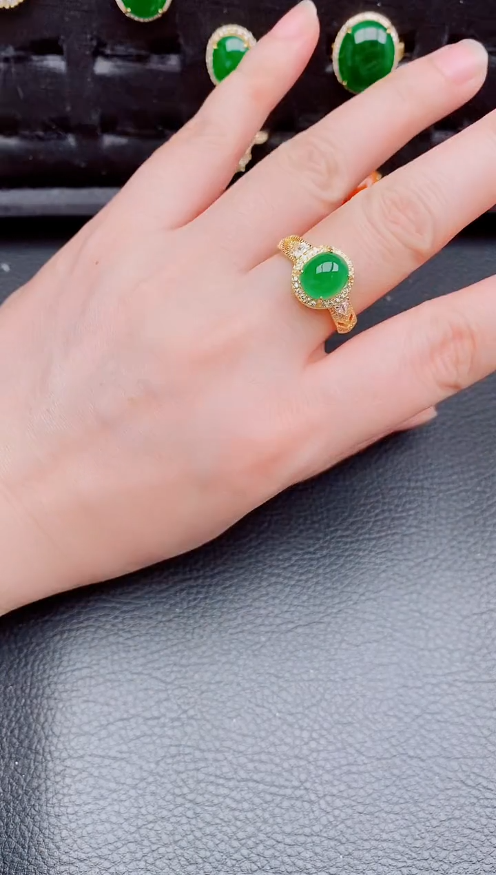 【闪购商品】翡翠戒指银S925镶嵌天然a货翡翠269