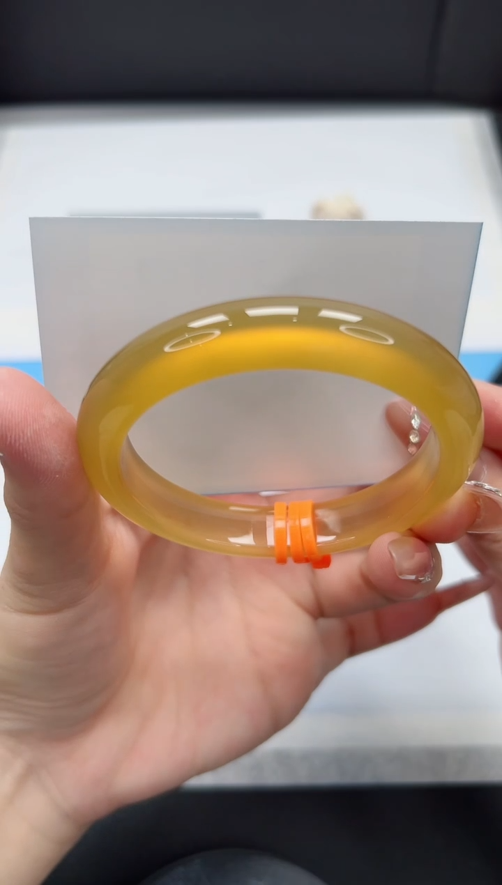 【闪购商品】石英质玉手镯未镶嵌44/香槟57.8