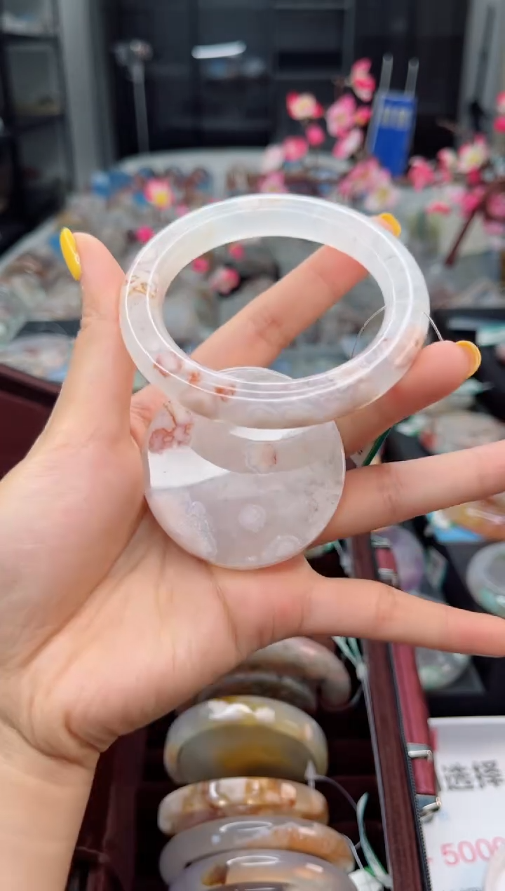 石英质玉未镶嵌手镯56圈口（赠送镯心）3541395