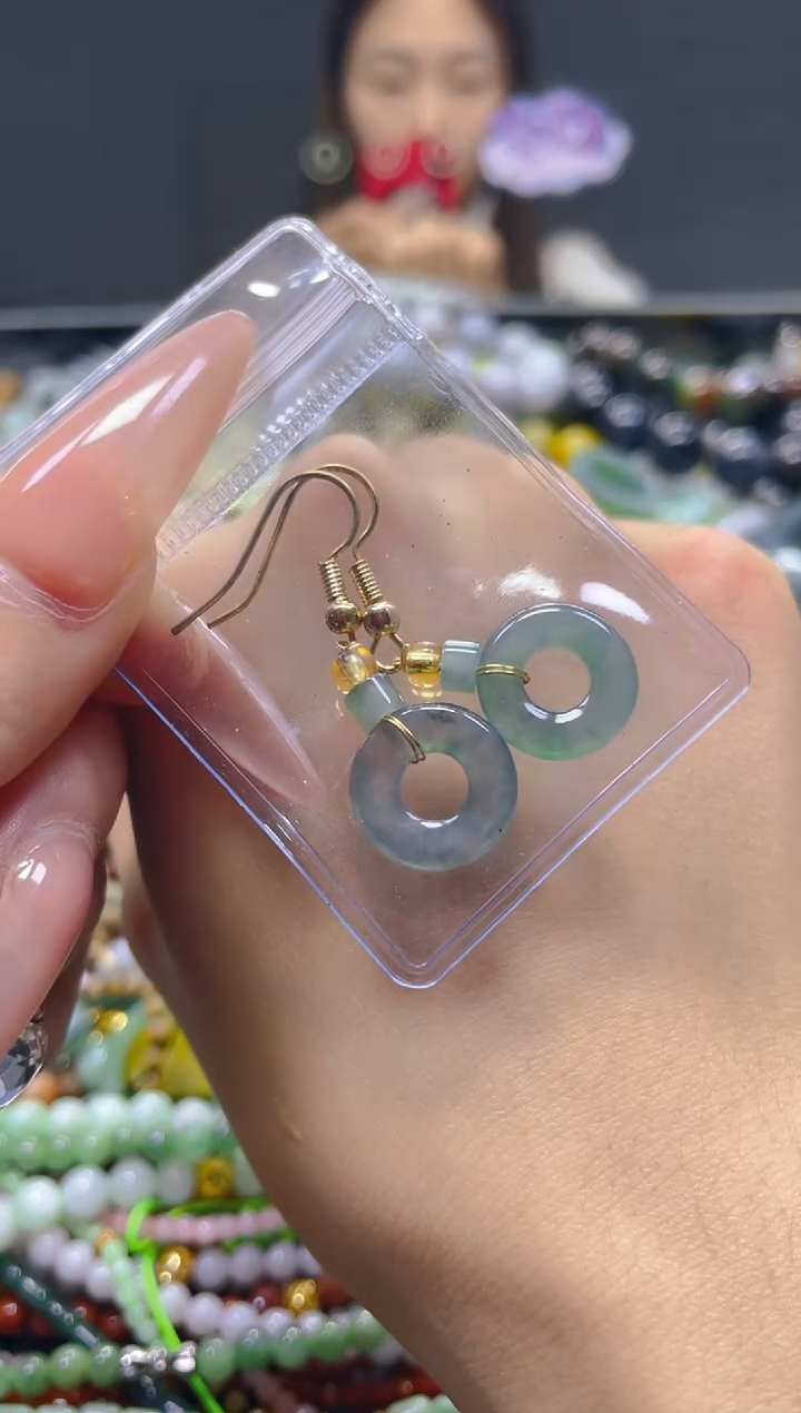 颈饰未镶嵌翡翠/S/翡翠A货，一件也是批发价