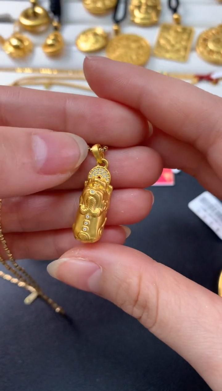 【闪购商品】定制足金吊坠(不含链)Z509|2104