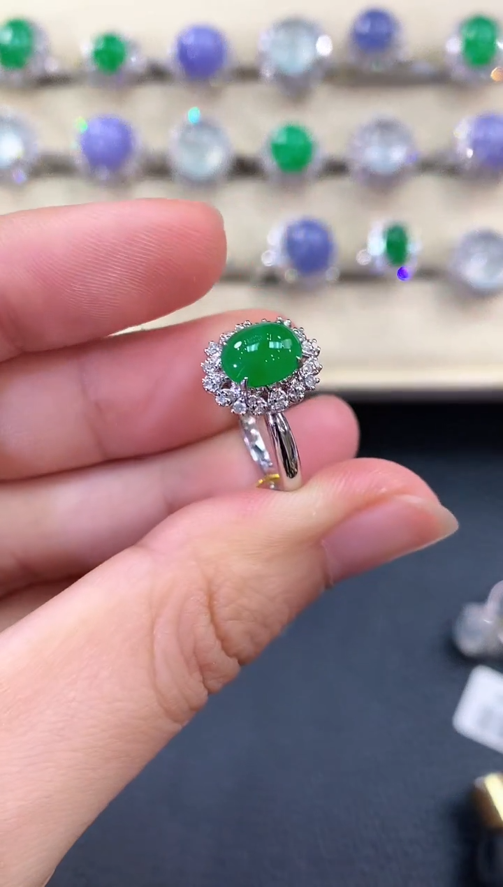 【闪购商品】翡翠戒指18K金镶嵌v35  