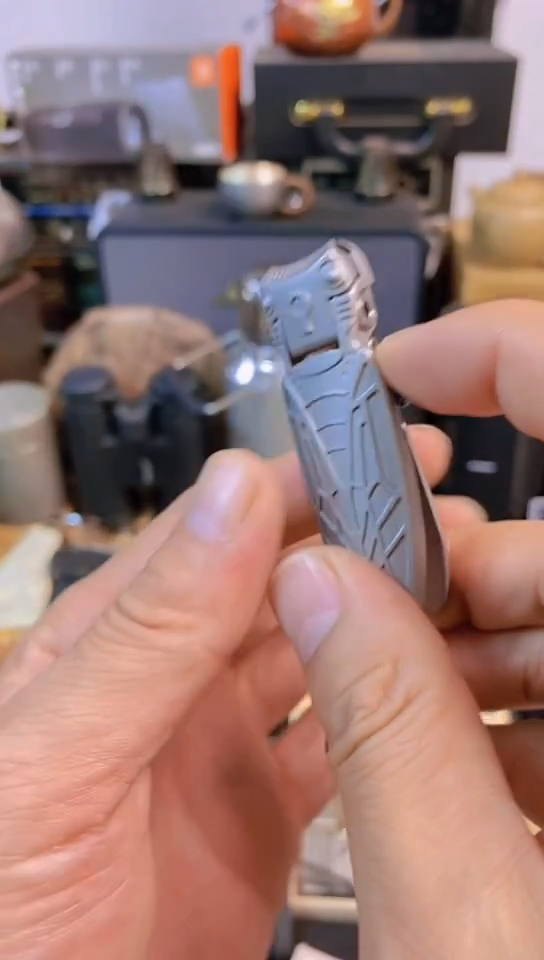 瓷片闪购商品，如图所示