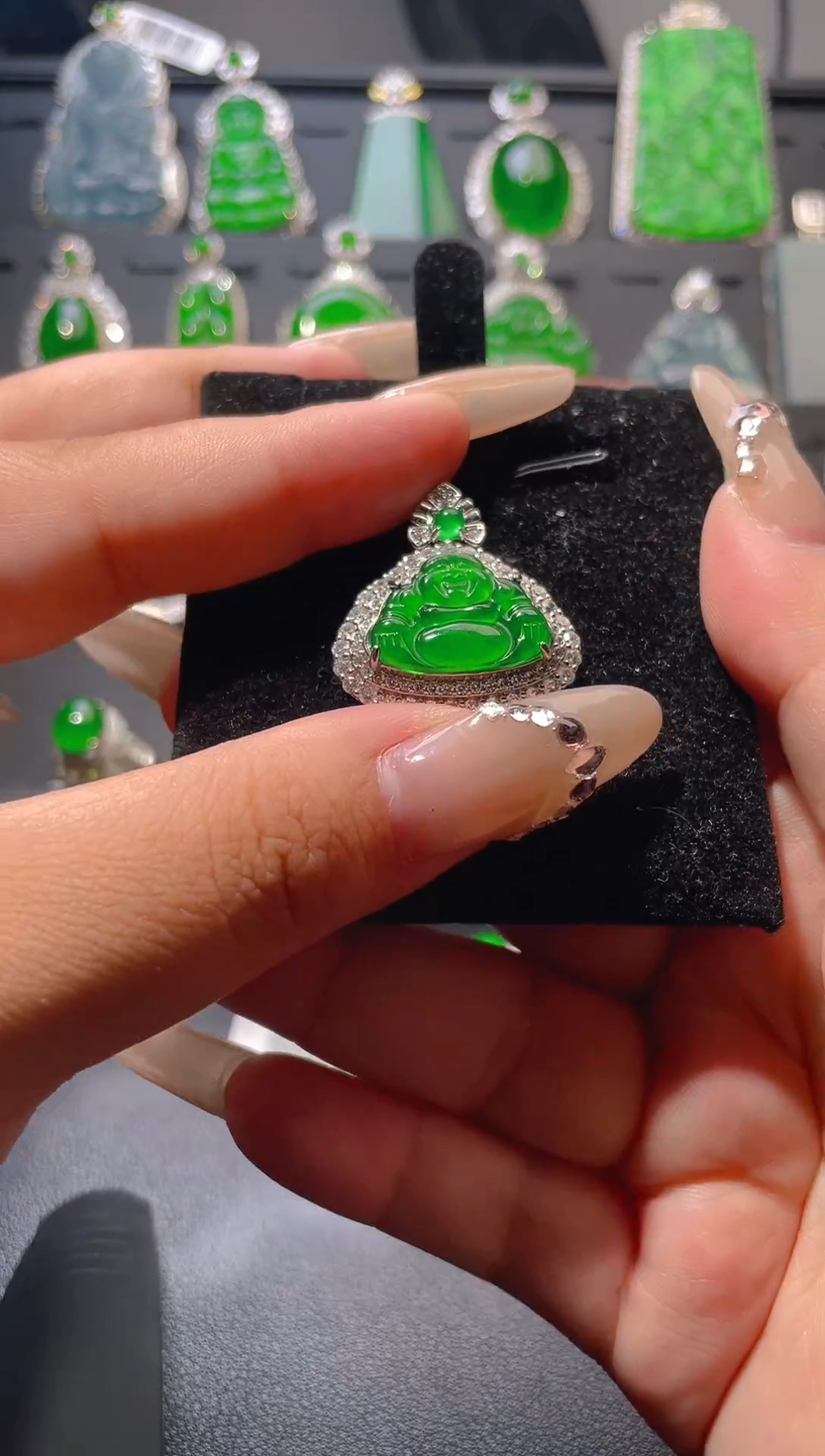 【闪购商品】翡翠颈饰未镶嵌天然A货翡翠