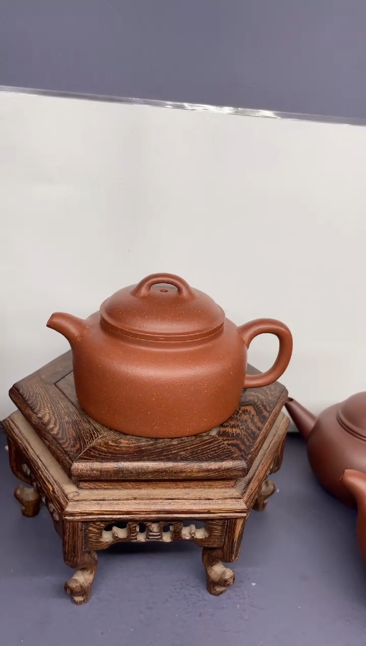 茶壶紫砂红降坡 过桥扁钟