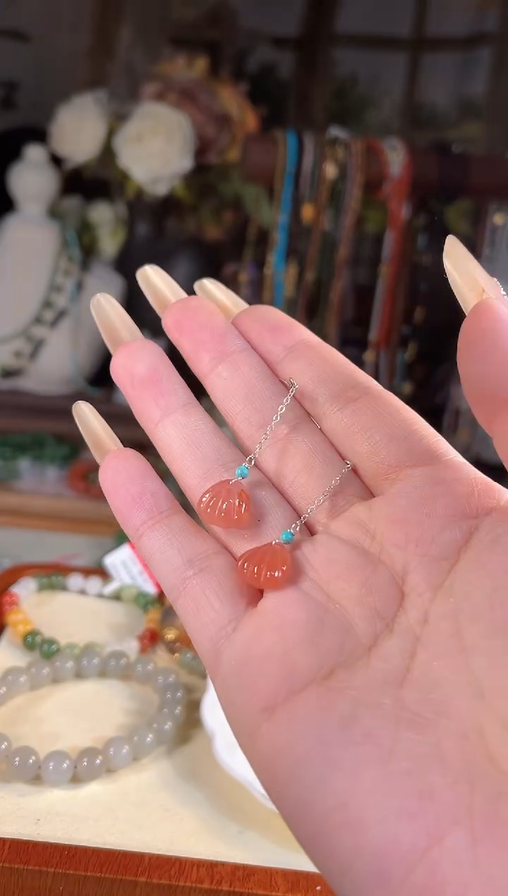 【闪购商品】南红玛瑙耳饰银S925镶嵌多样性发货其一