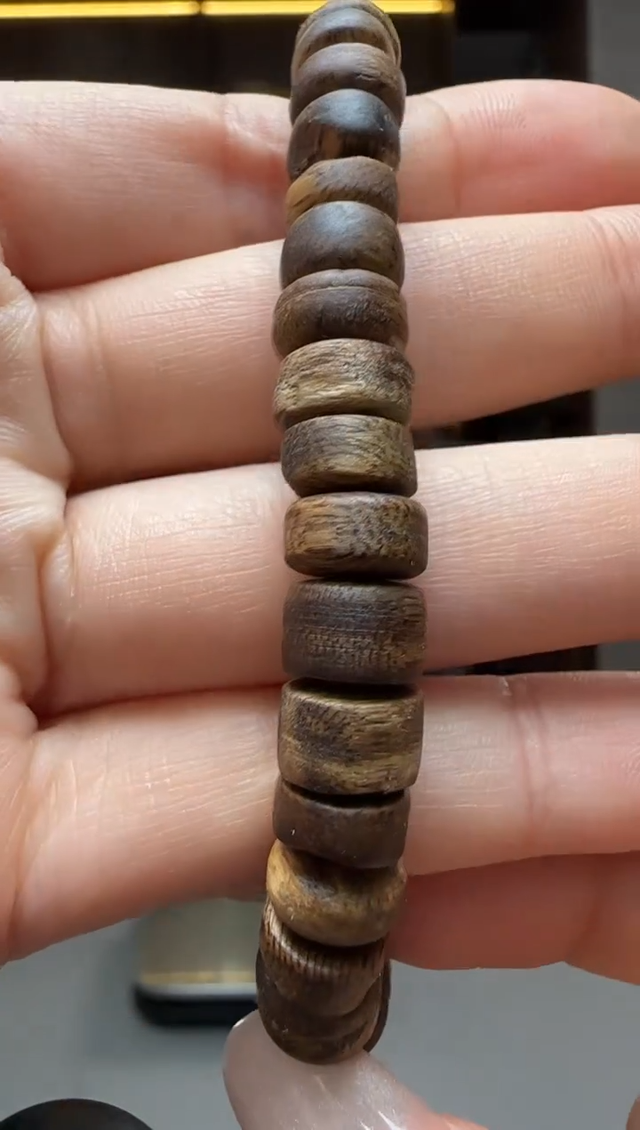 【闪购商品】沉香沉香碎屑151号厚片勾丝粉末多样性发一086