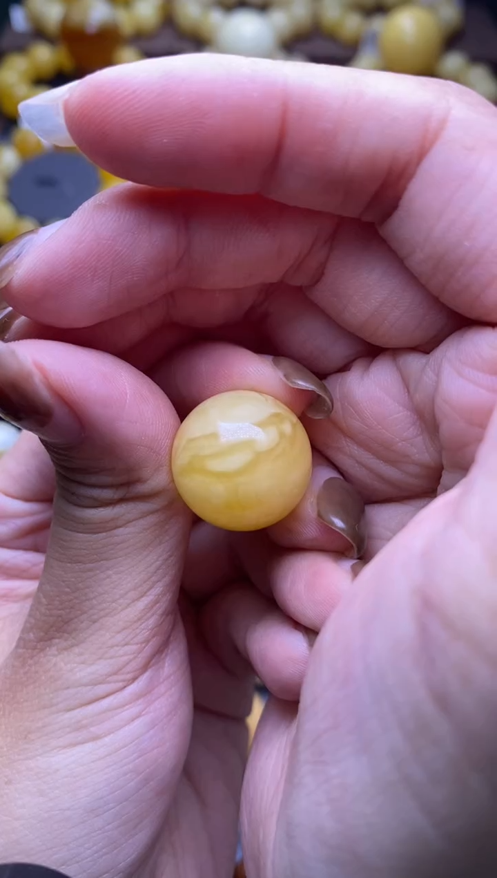 【闪购商品】琥珀裸石未镶嵌大小姐珠宝严选70