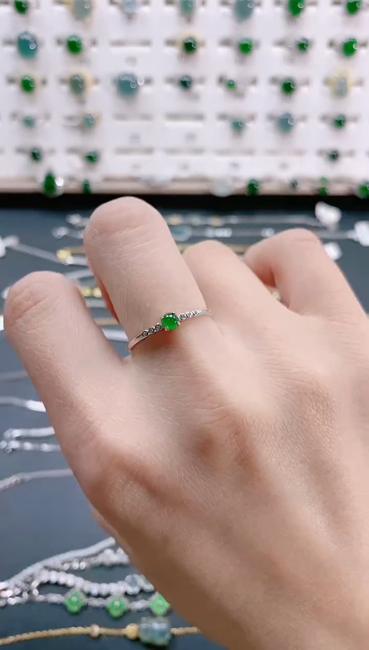 【闪购商品】翡翠戒指银S925镶嵌天然翡翠