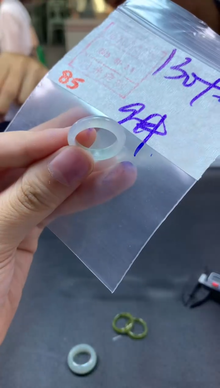 【闪购商品】定制翡翠未镶嵌戒圈9#140毛货需精细抛光