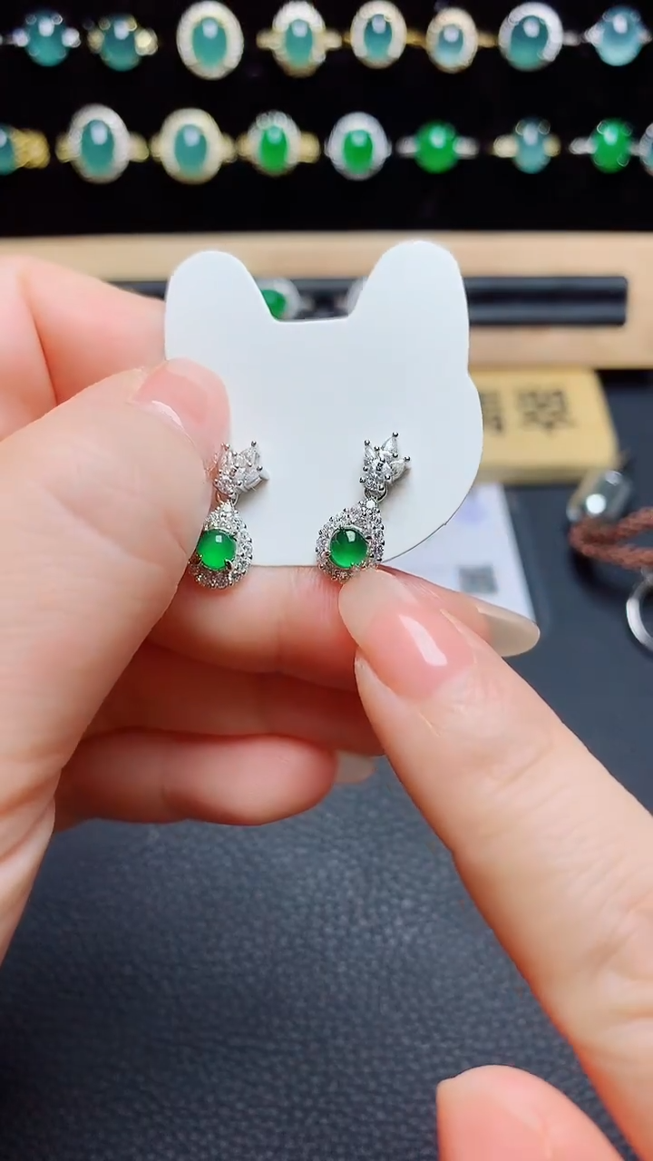 翡翠戒指银S925镶嵌天然翡翠A货s925银镶