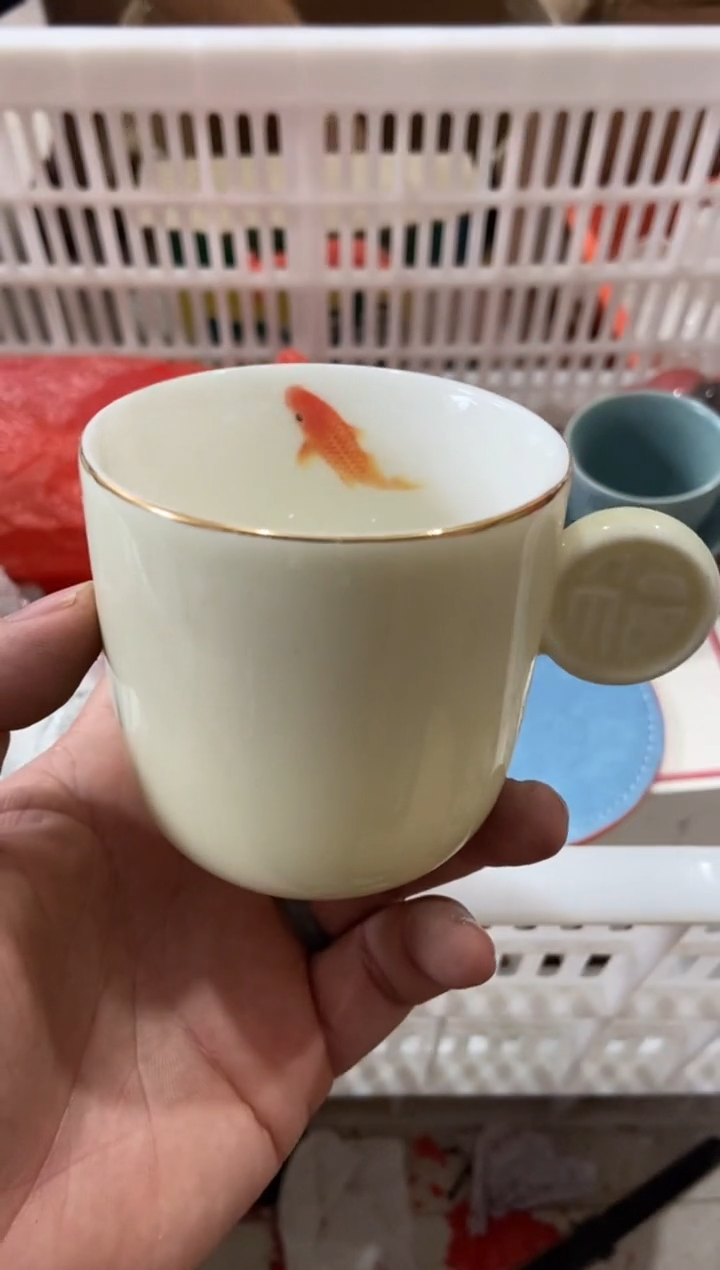 摆件摄影的产品有使用过的痕迹有点脏介意勿拍