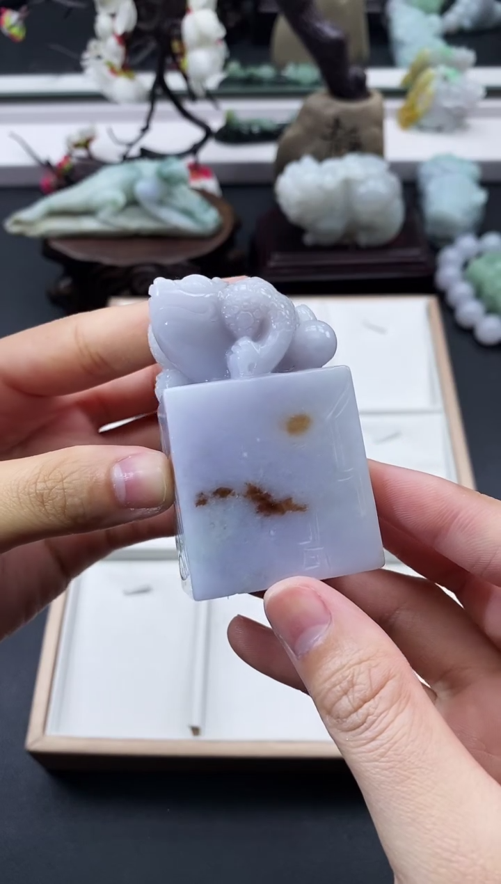 翡翠未镶嵌颈饰天然缅甸A货翡翠