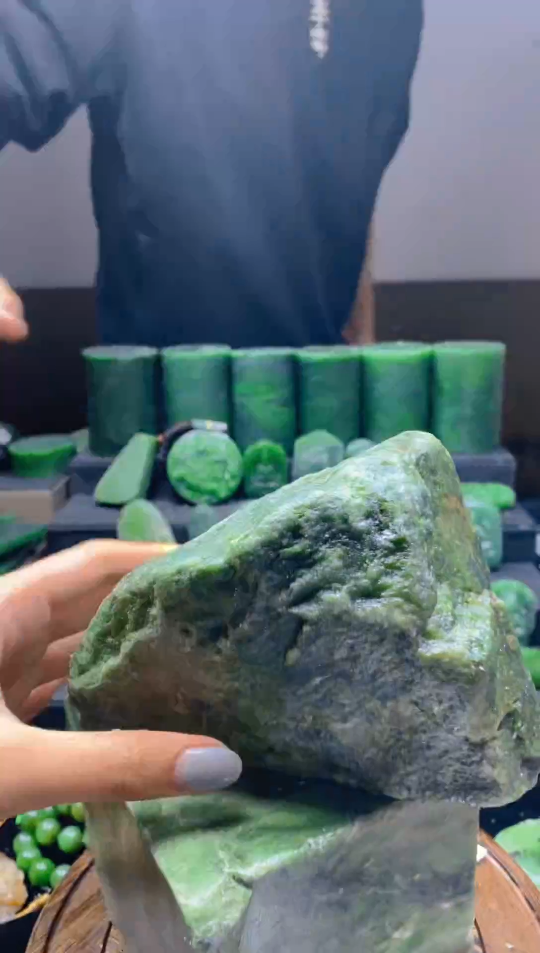 未镶嵌和田玉珠宝半成品1