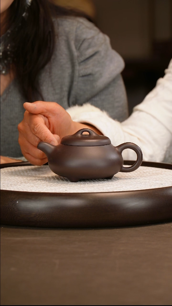 张彩萍 矮石瓢 黑墩头 280c/杯