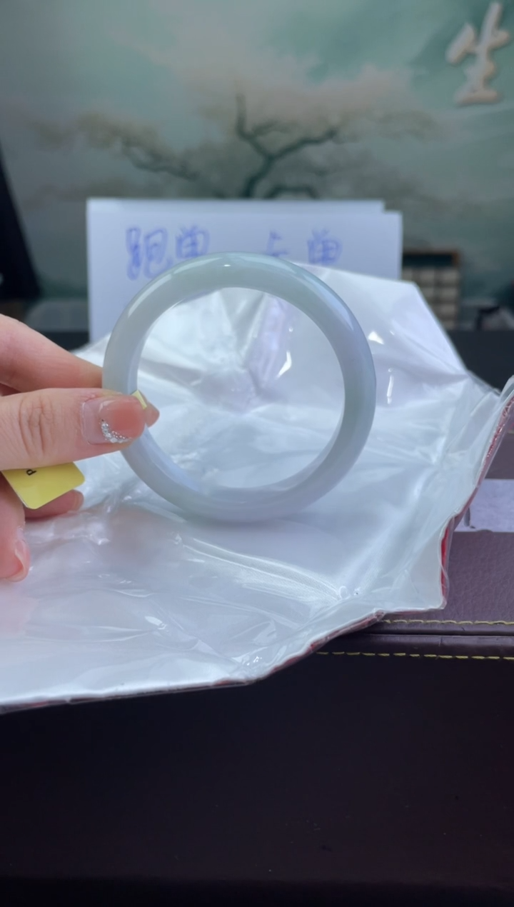 翡翠手镯未镶嵌3翡翠手镯