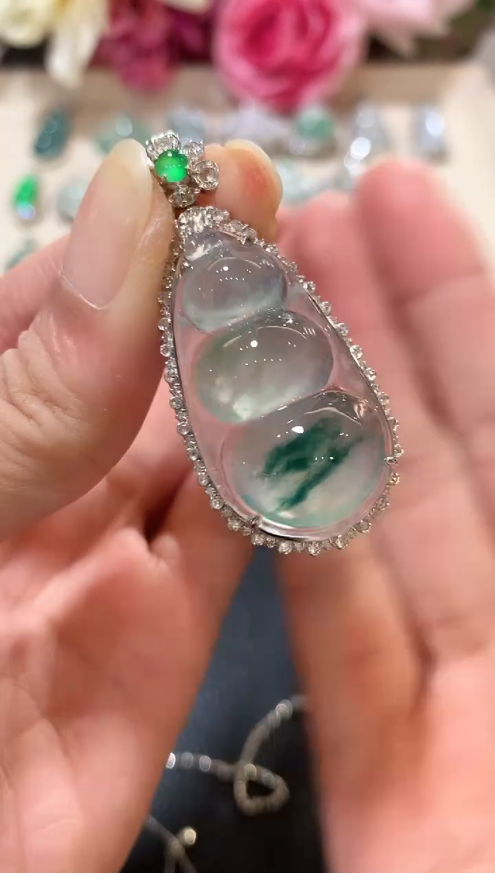 吊坠(不含链)18K金镶嵌翡翠z204  