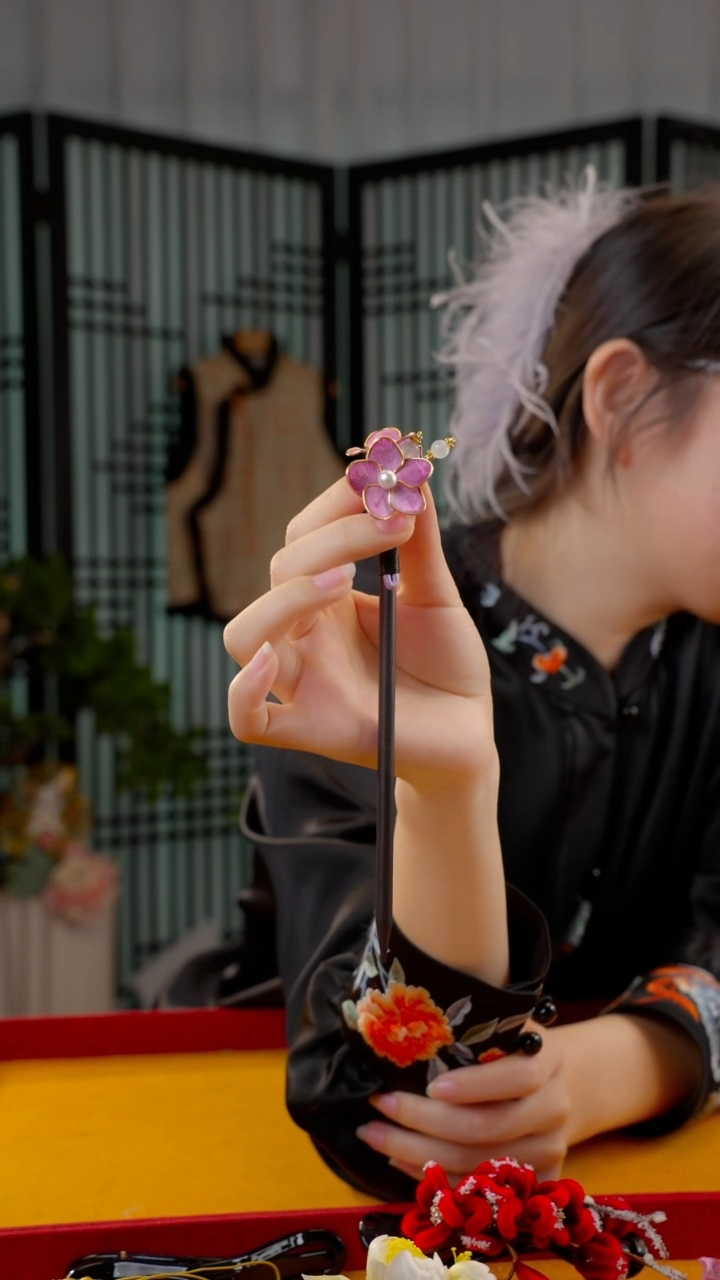 刺绣非遗苏绣绒花