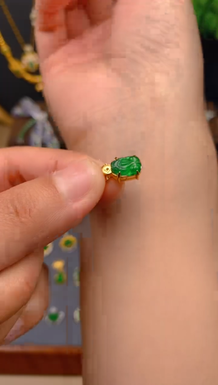 【闪购商品】翡翠吊坠(不含链)银S925镶嵌貔貅