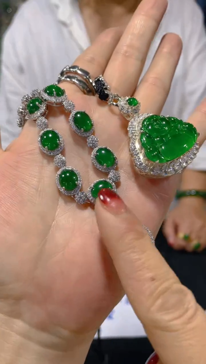 【闪购商品】定制翡翠未镶嵌天然A货翡翠（多样性发货拍一件发件）