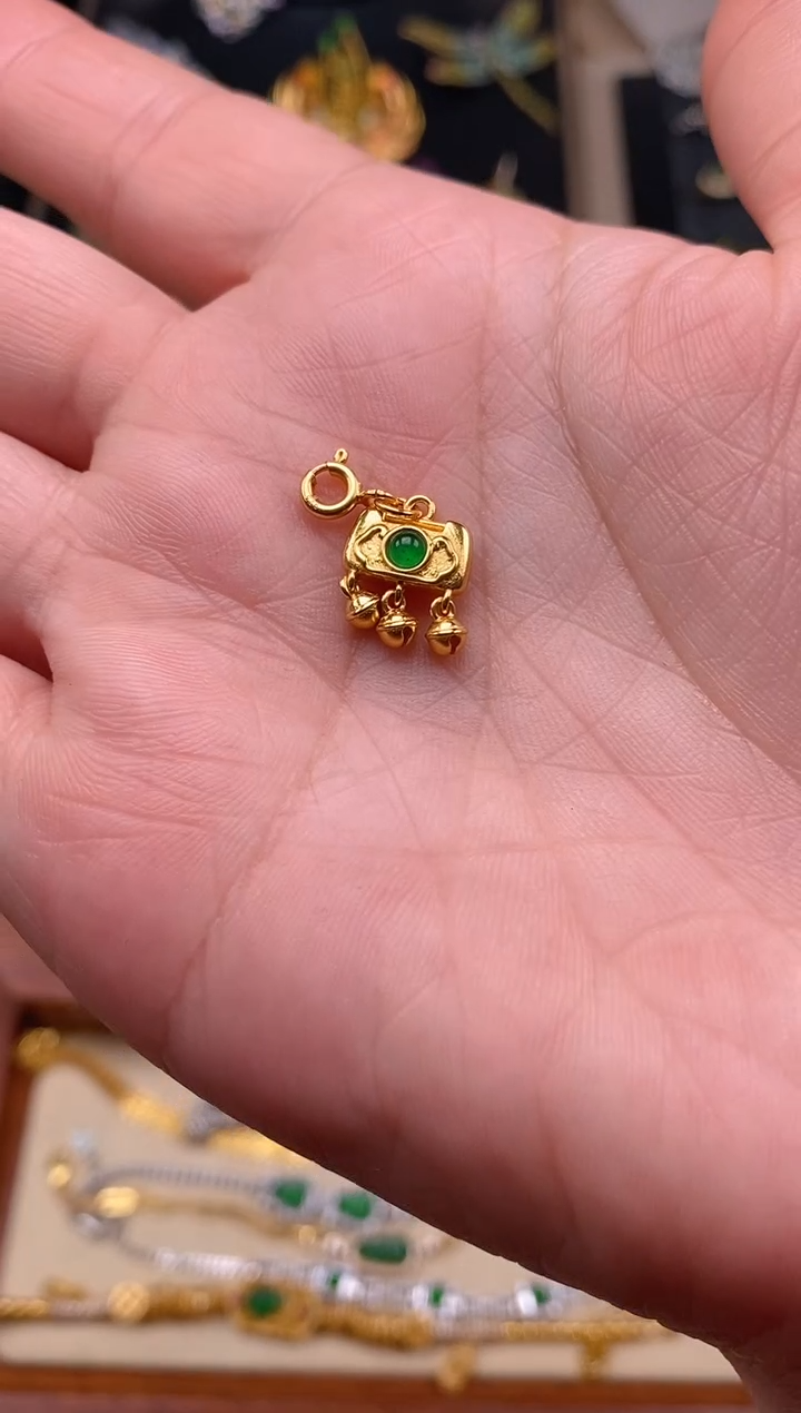 【闪购商品】翡翠颈饰银S925镶嵌如意