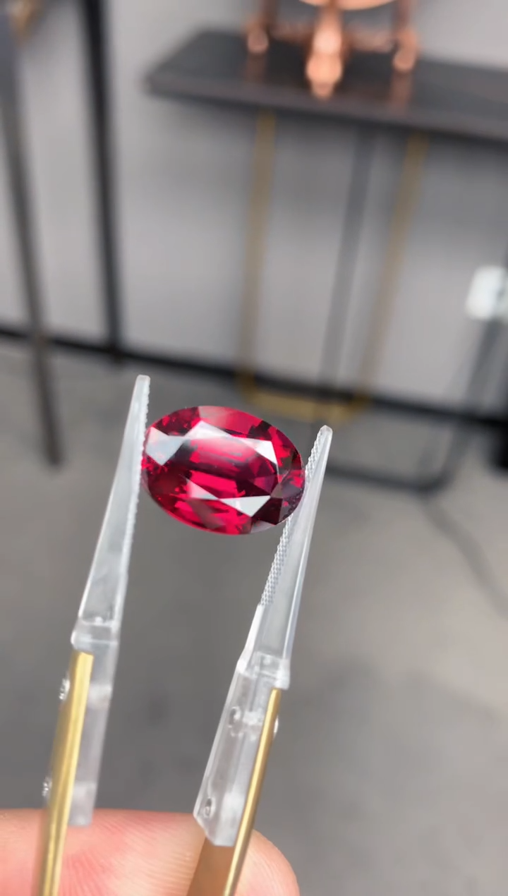 【闪购商品】石榴石裸石未镶嵌12ct  镁铝榴石