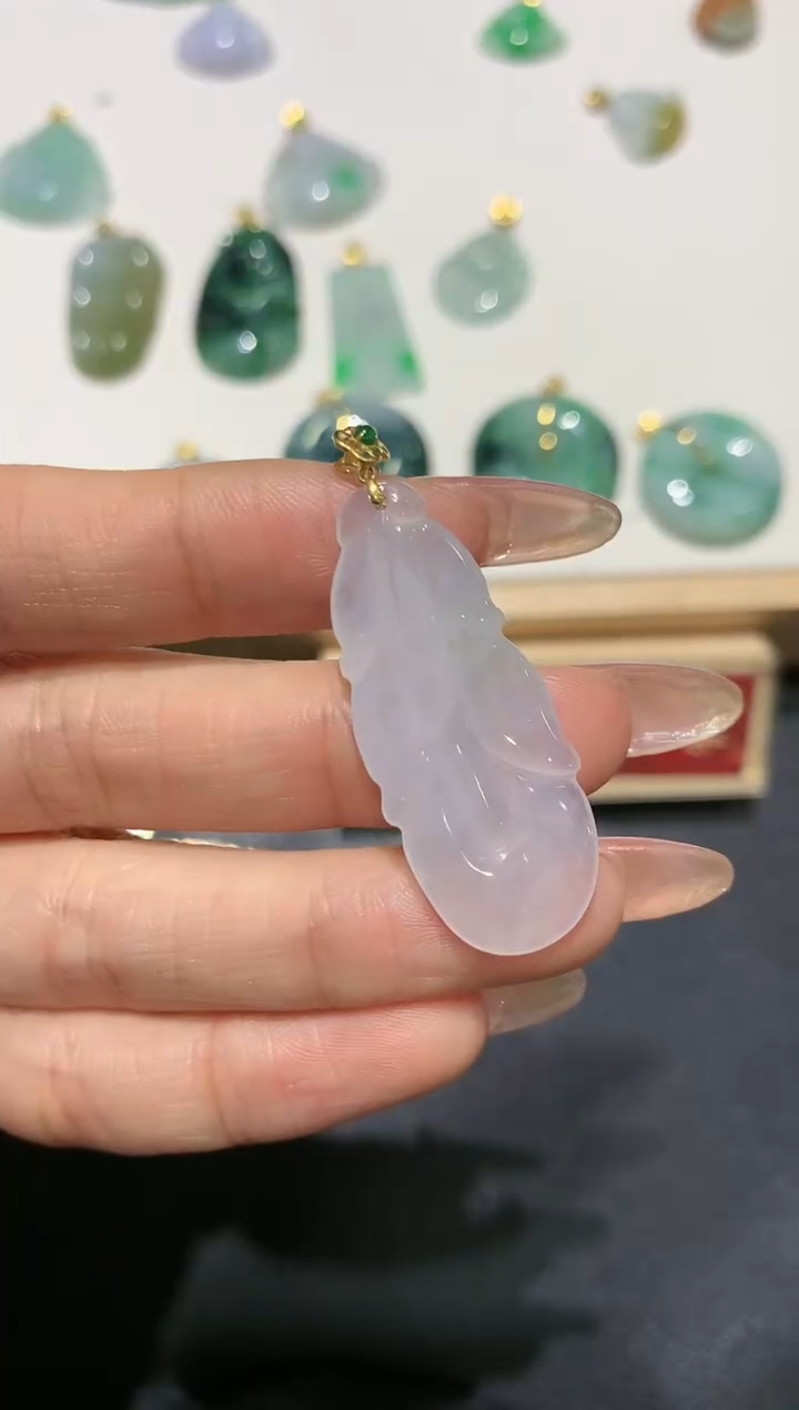 【闪购商品】翡翠吊坠(不含链)18K金镶嵌团购9