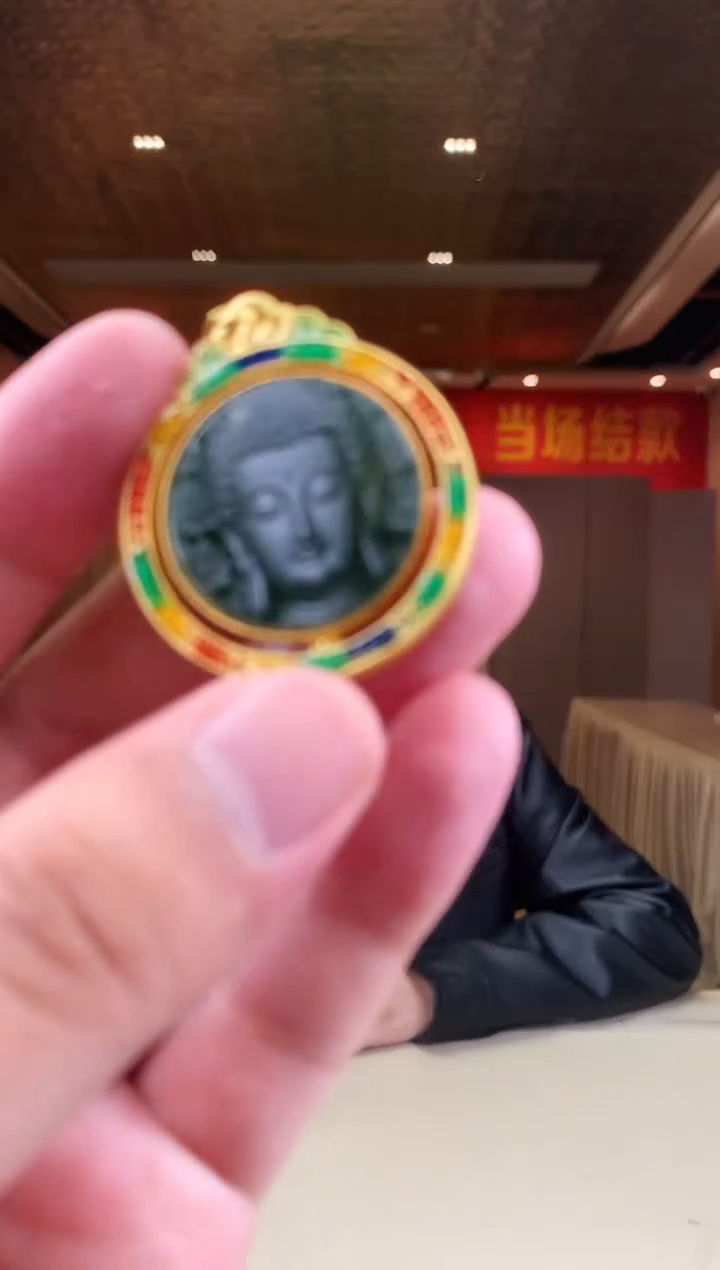 【闪购商品】翡翠颈饰未镶嵌             *12