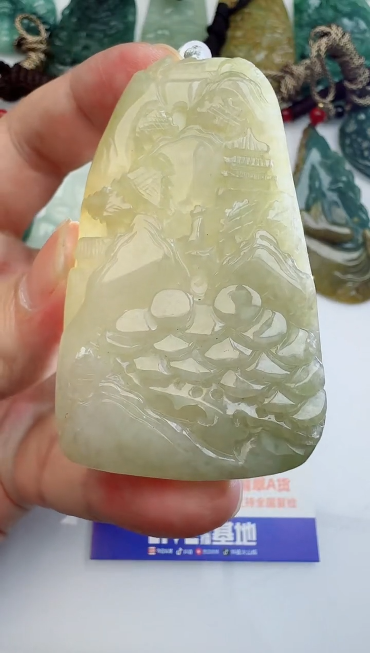 【闪购商品】翡翠颈饰未镶嵌11111111111