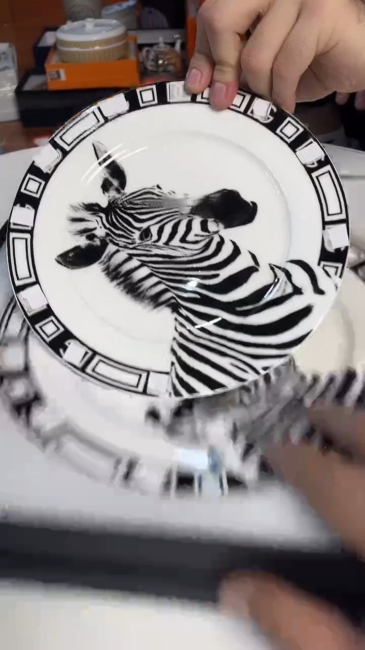 杯鸿辉家品牌瓷器，京东包邮！