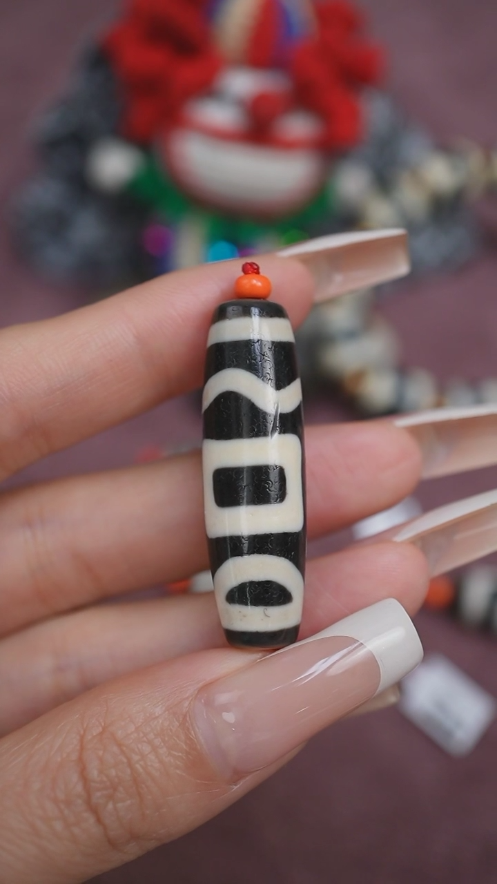 【闪购商品】玛瑙/玉髓颈饰未镶嵌蚀花玛瑙珠定制编绳