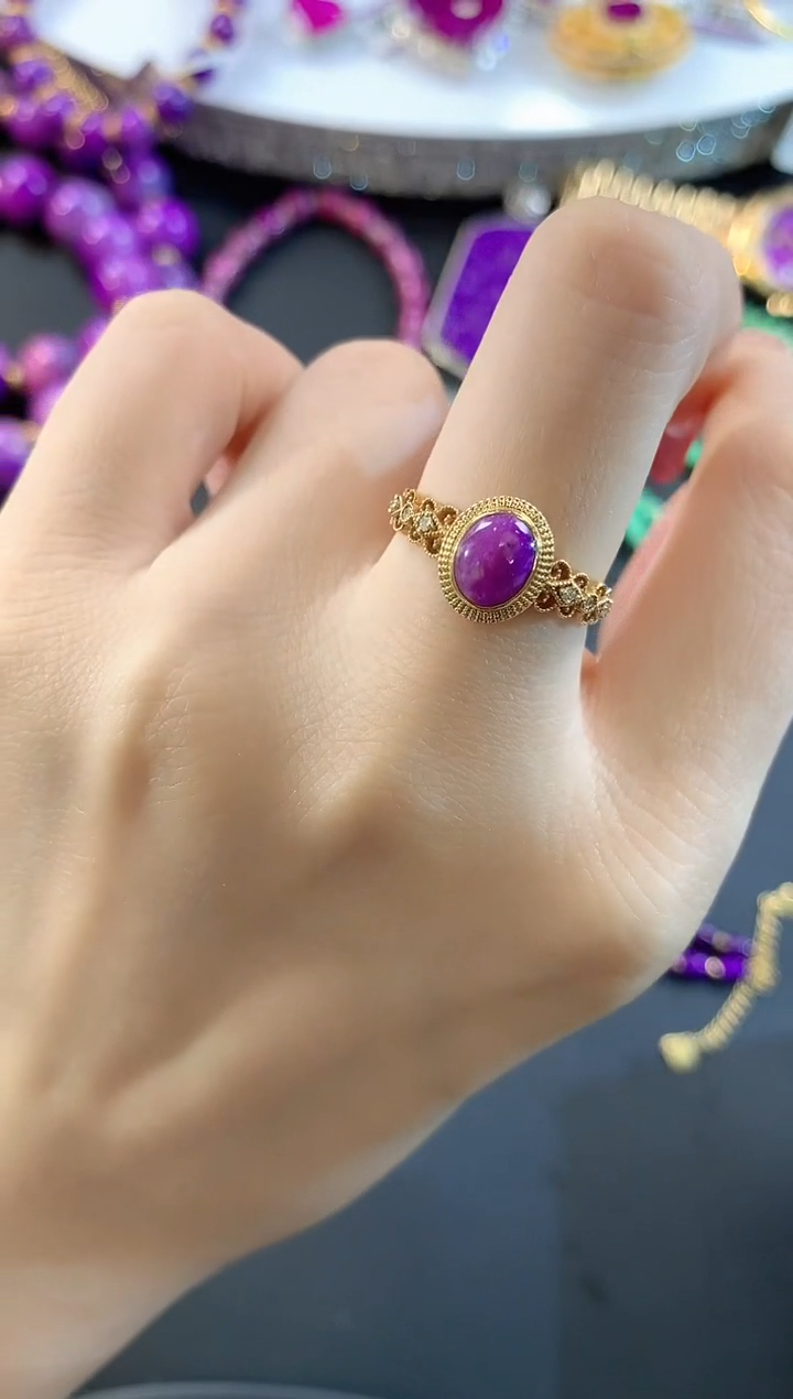 【闪购商品】苏纪石（舒俱来）.18K金镶嵌舒俱来戒指