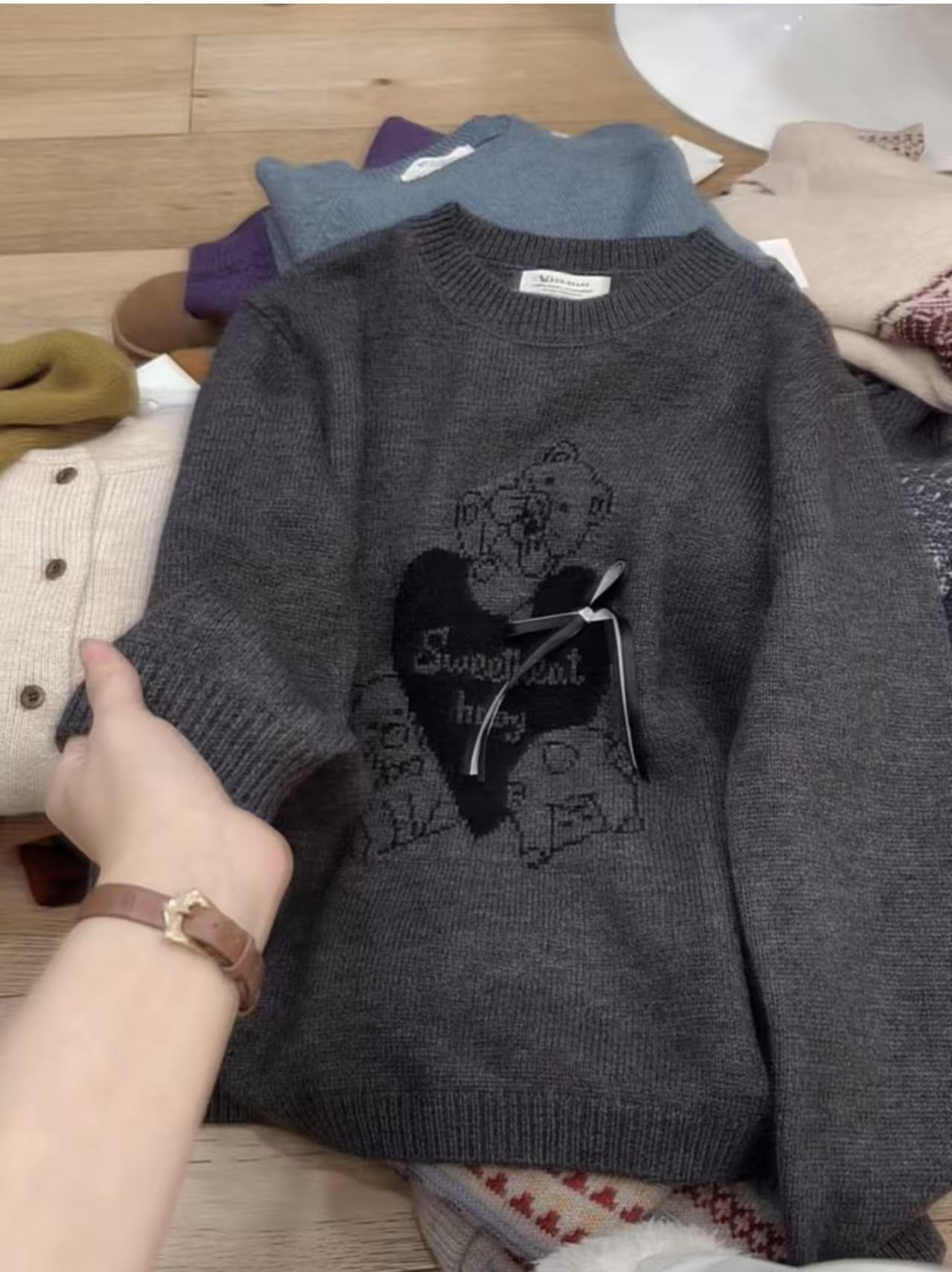 七言家 "小熊乐园" fancy灰圆领毛衣