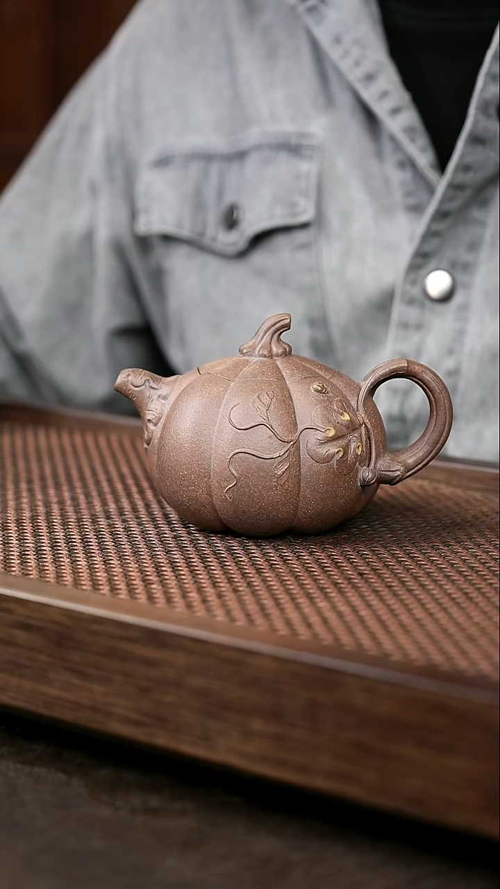 茶壶紫砂L**.岩中泥大南瓜