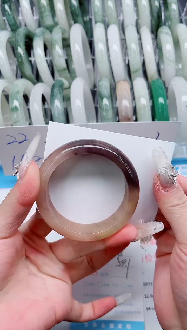 【闪购商品】石英质玉手镯未镶嵌A198-54.1