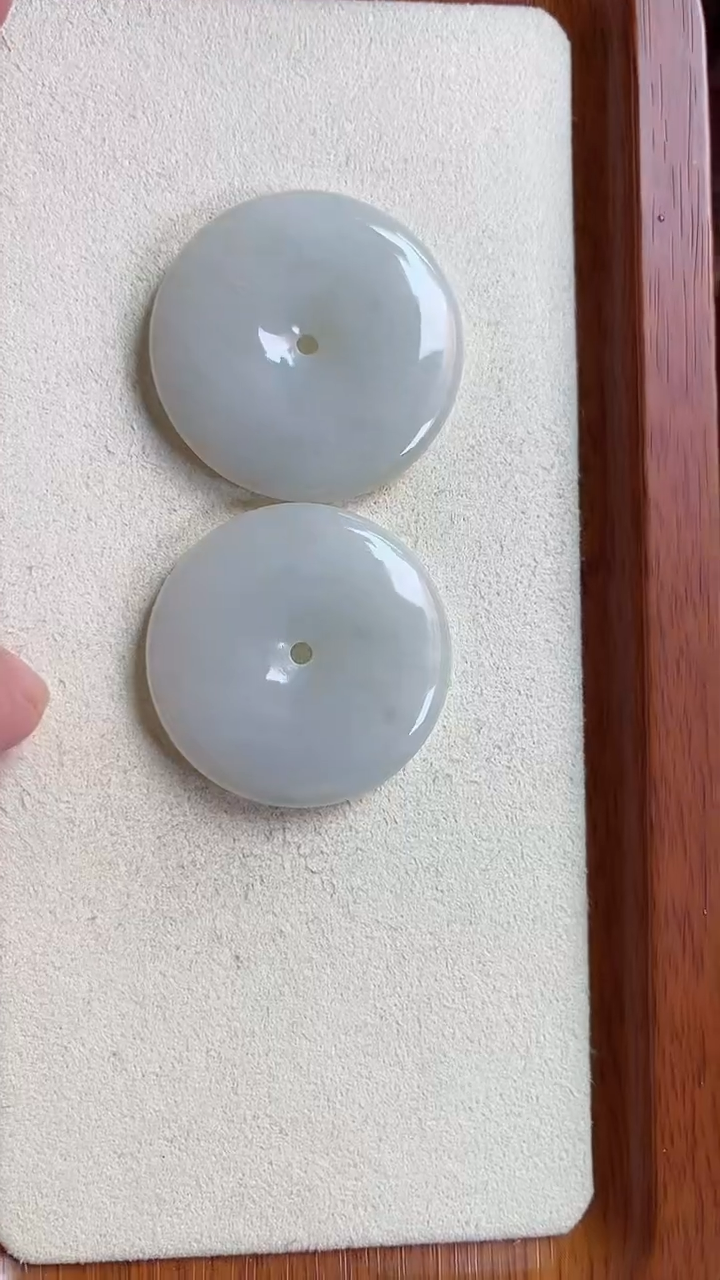 【闪购商品】翡翠颈饰未镶嵌孤品37*5-6