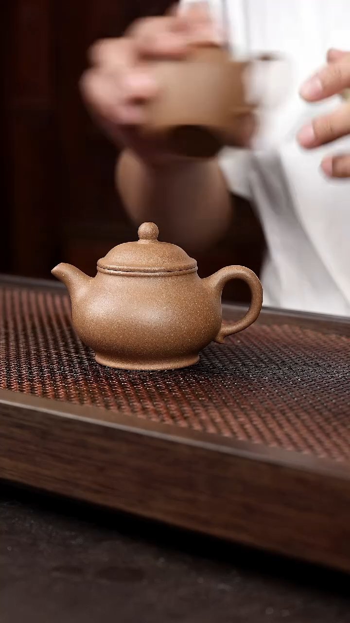 茶壶紫砂芝麻绿潘壶