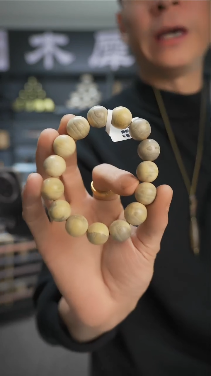 木手作木制雕刻品