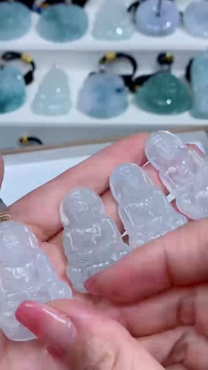 翡翠未镶嵌颈饰吊坠团购多样性发一件