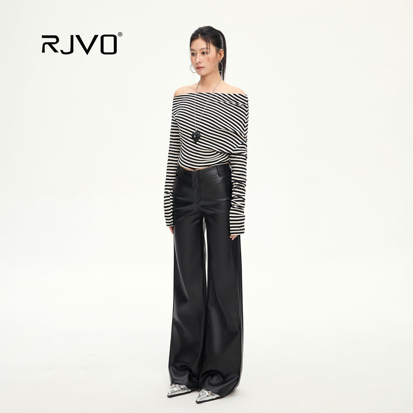 RJVO美式复古黑色PU皮裤微喇显瘦百搭修身遮肉休闲裤子