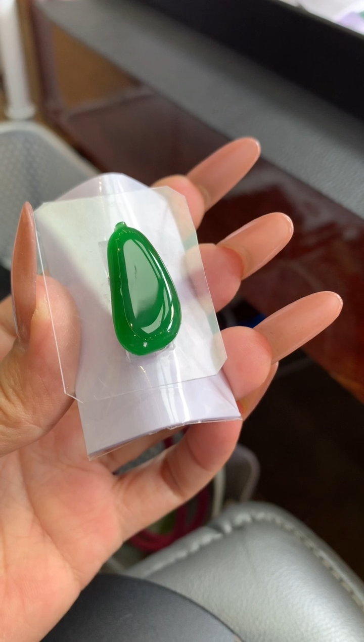 【闪购商品】定制翡翠未镶嵌翡翠