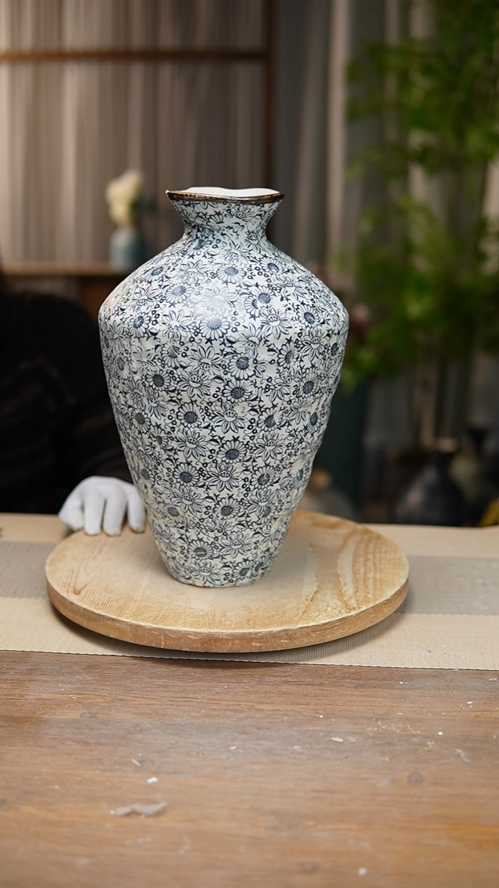 【闪购商品】陶瓷花器青花瓷向日葵高脚