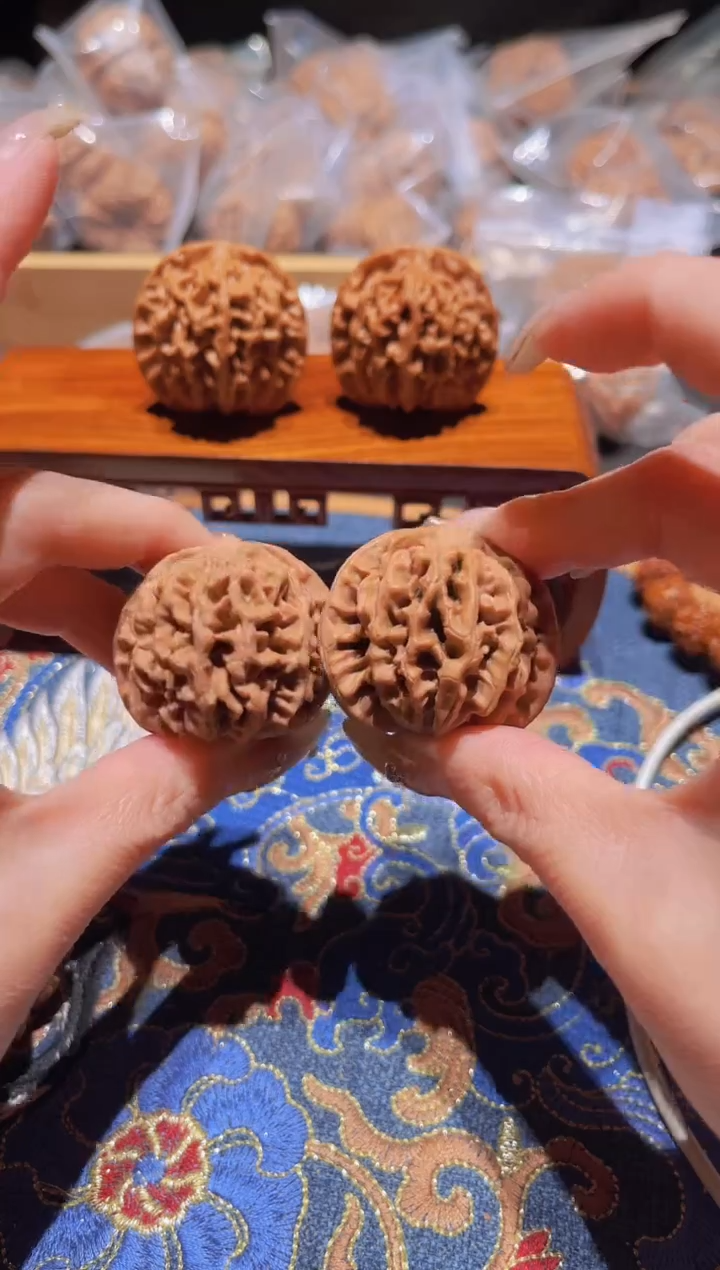 把件文玩核桃007 秦闷36