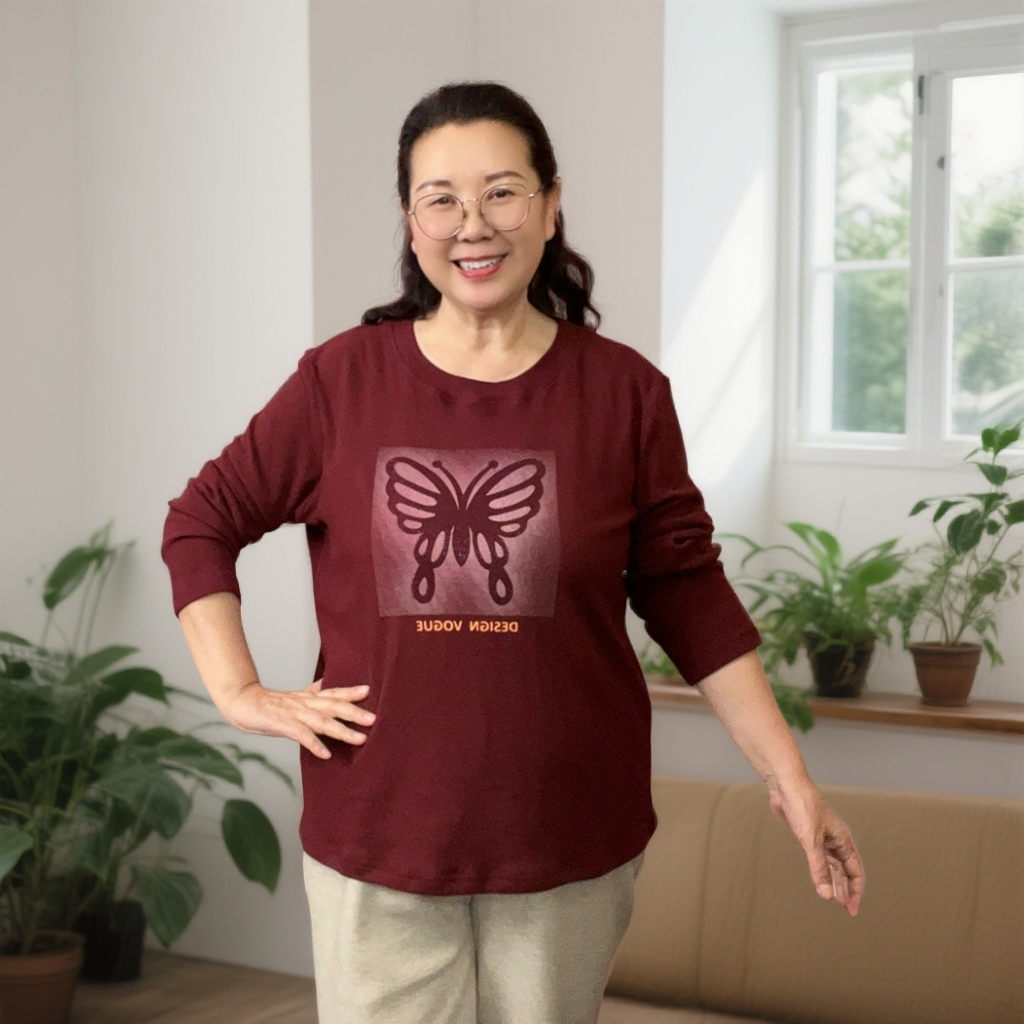 蝴蝶长袖宽松型秋季加肥字母印花厚款卫衣女士针织中老年时尚上衣