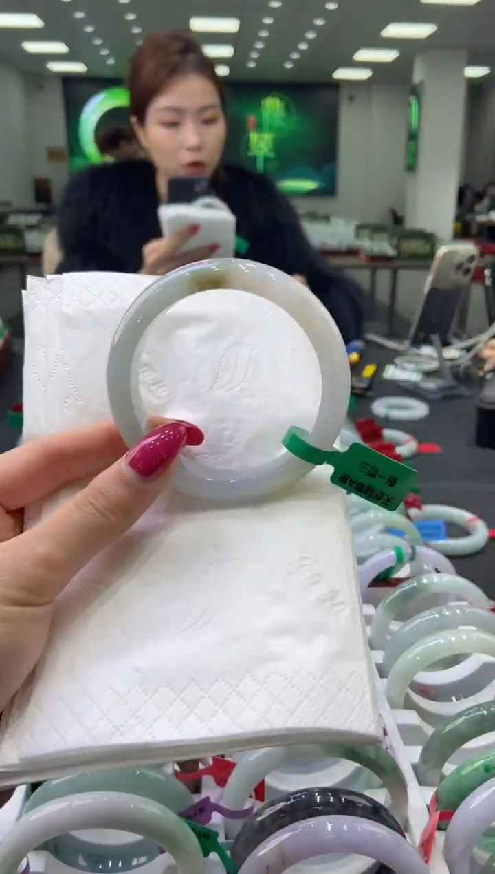 未镶嵌手镯翡翠0058824